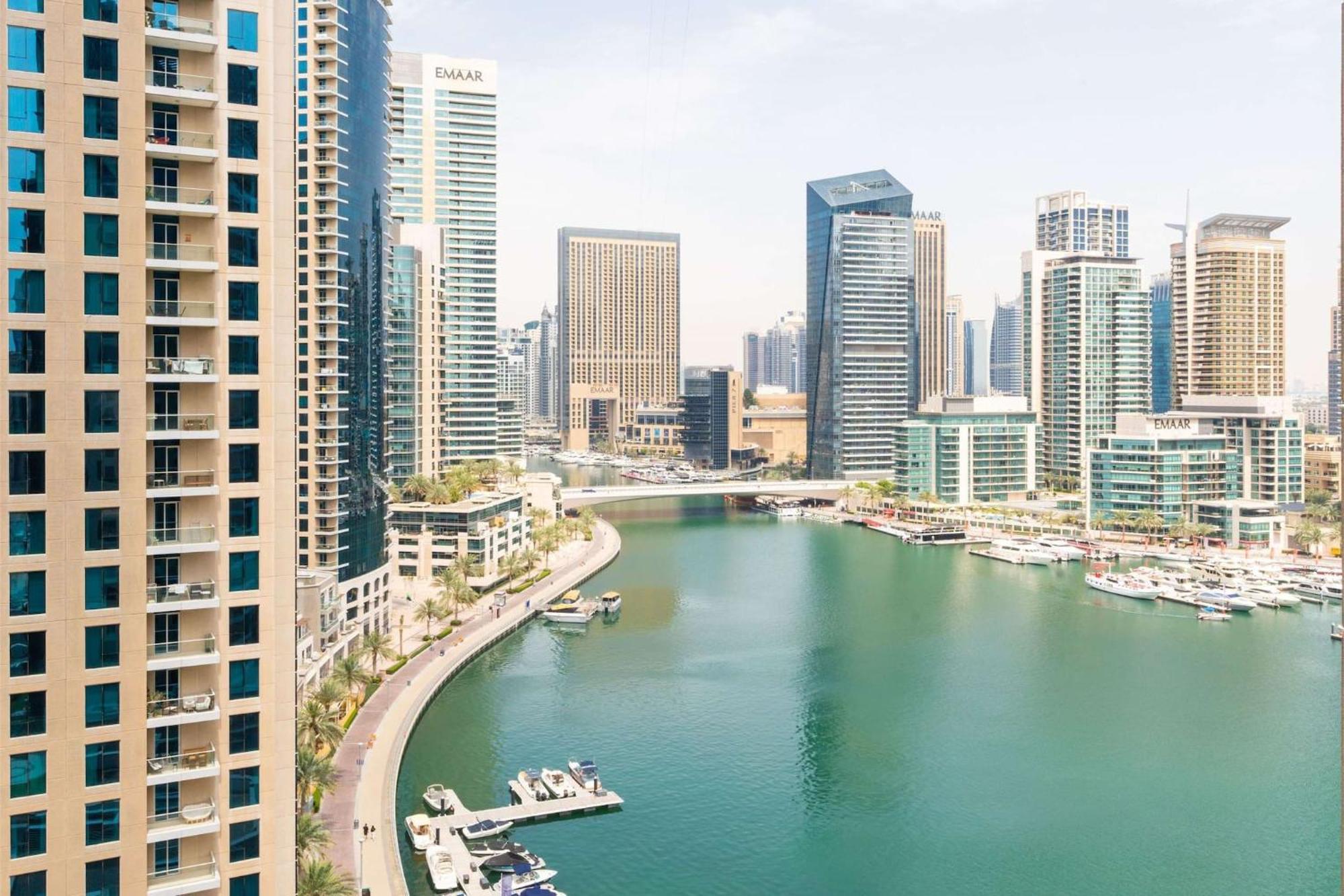 Appartement Luxurious 2 Bedroom Delphine Tower By Pk Holidays Dubaï