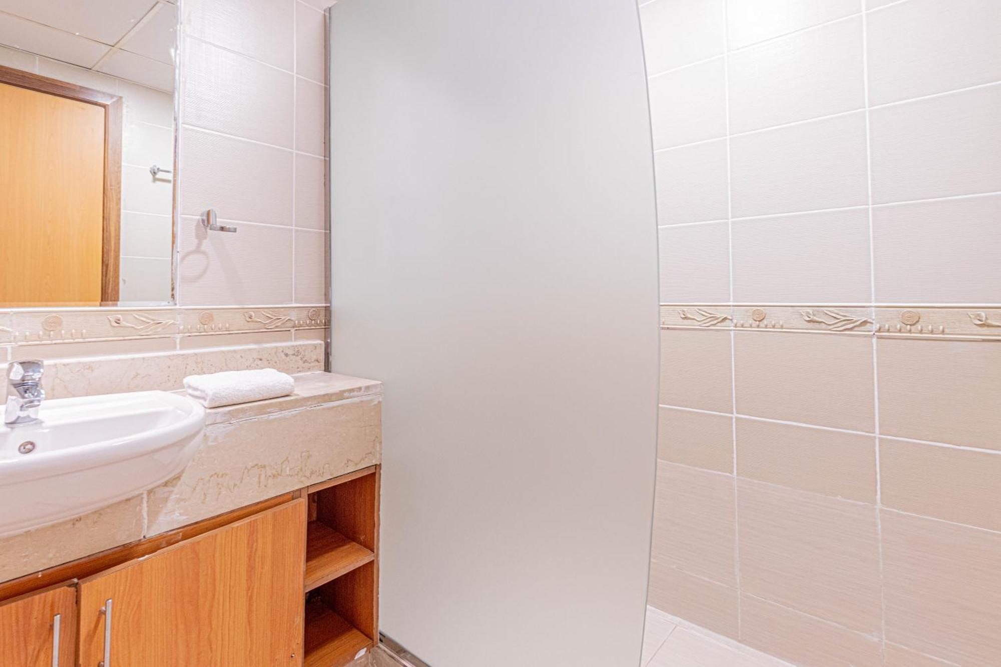 Appartement Prime 1br At Global View Walk To The Metro Dubaï