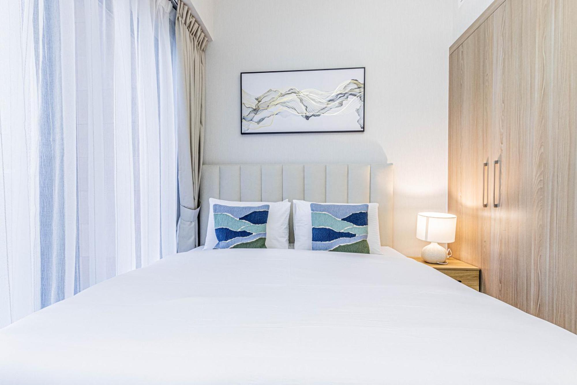 Luxurious 1br Living In Azizi Riviera 39 Dubái