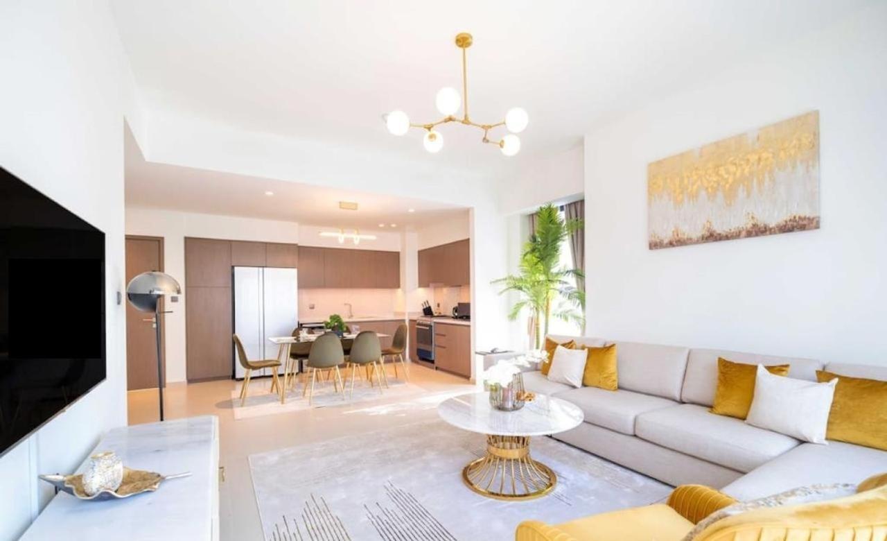 Appartement Vogue 30th Floor Skyline View With Balcony Near To Burj Khailfa And Mall, Act One By Emaar, Downtown Dubai, Sheikh Mohammed Bin Rashid Boulevard