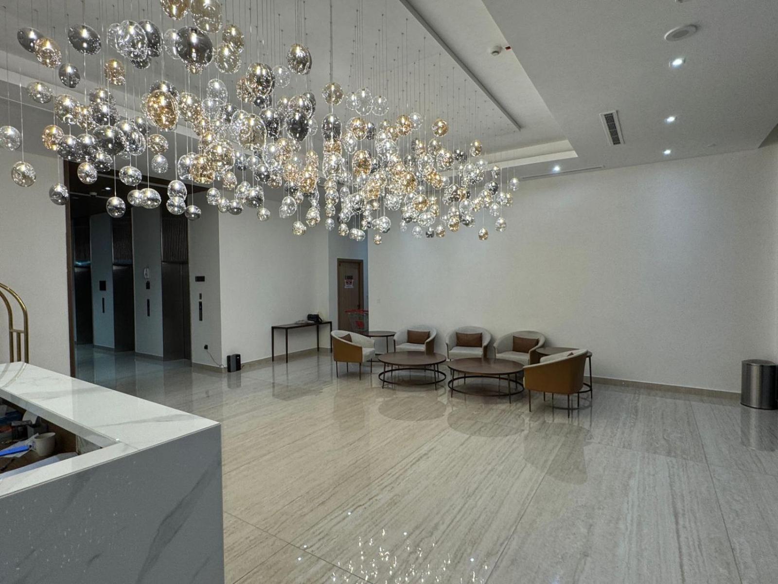 Appartement Dvr In Azizi Riviera *