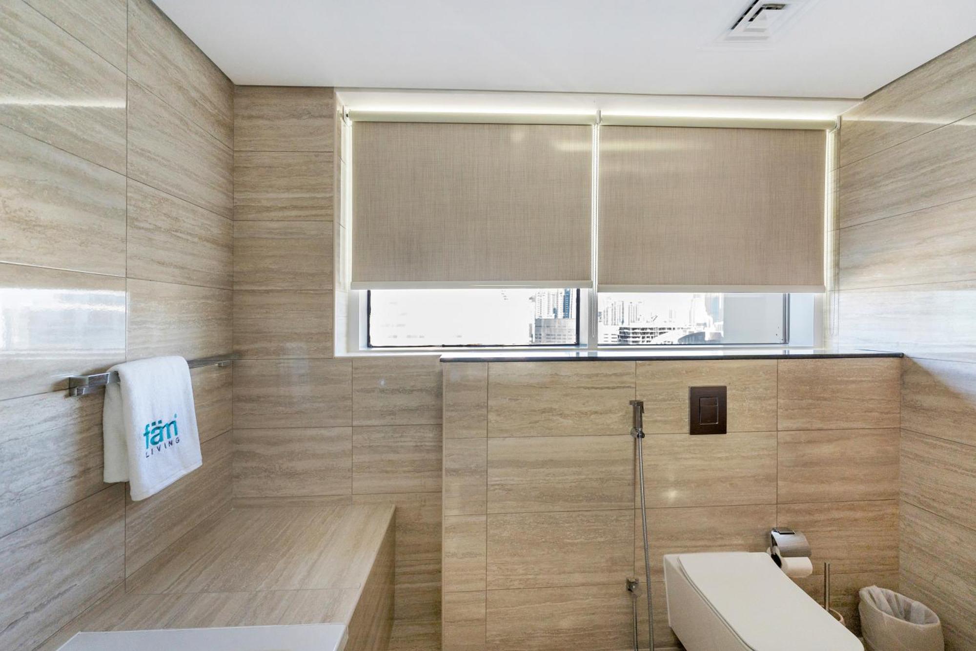 Appartement Fam Living Contemporary 2br Oasis Waterfront Comfort Close To Downtown *