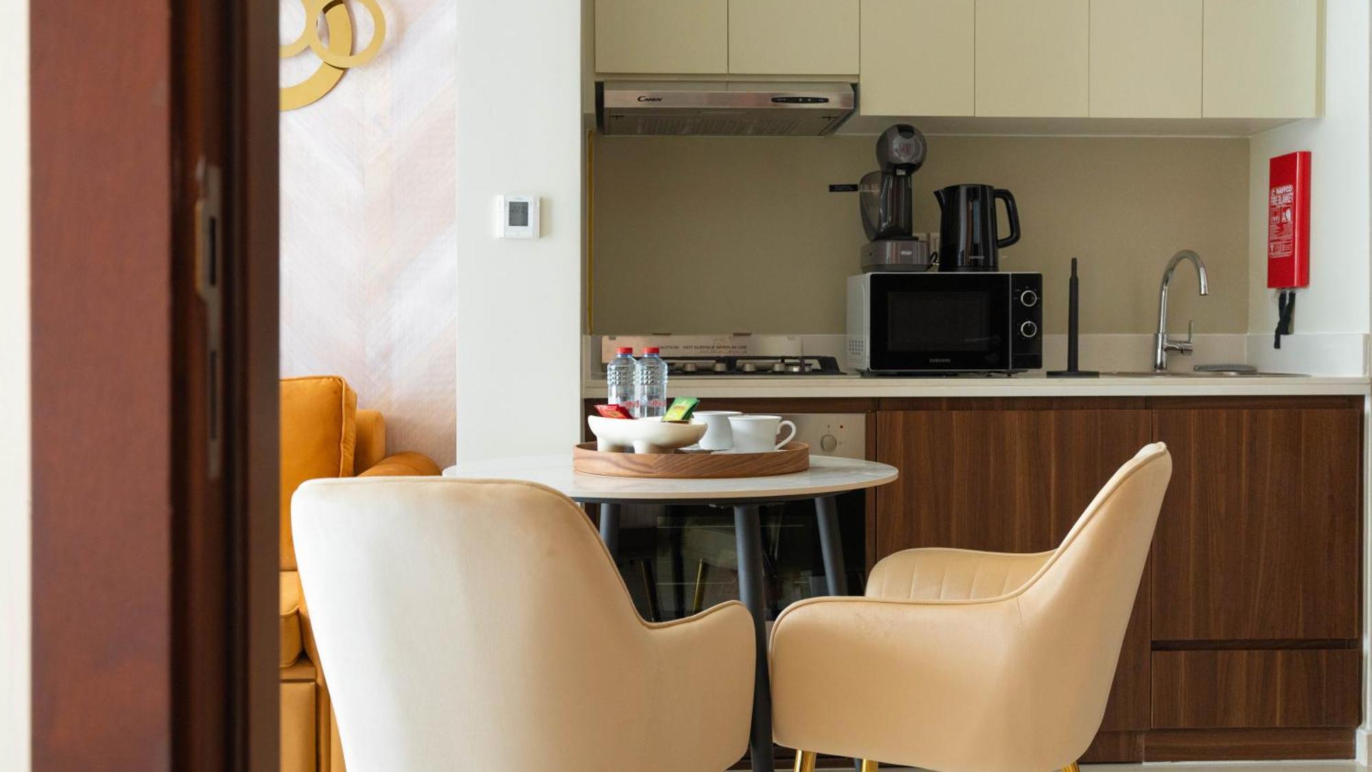 Keyrock Living - Luxury 1br With View At Reva Dubaï