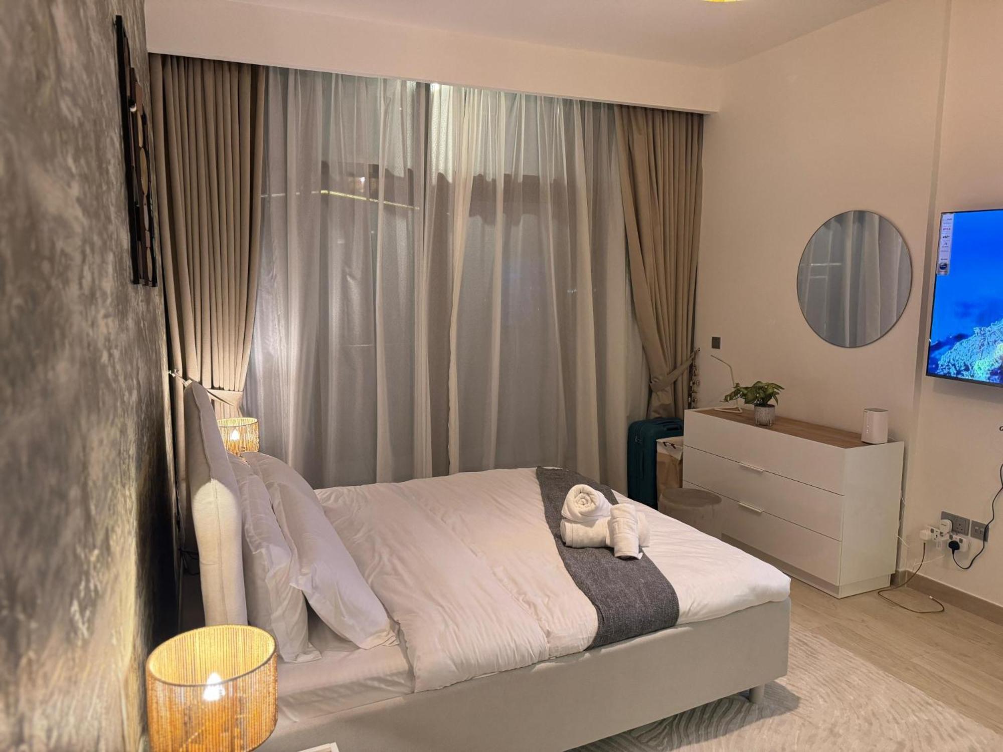 Dvr In Azizi Riviera * Dubaï