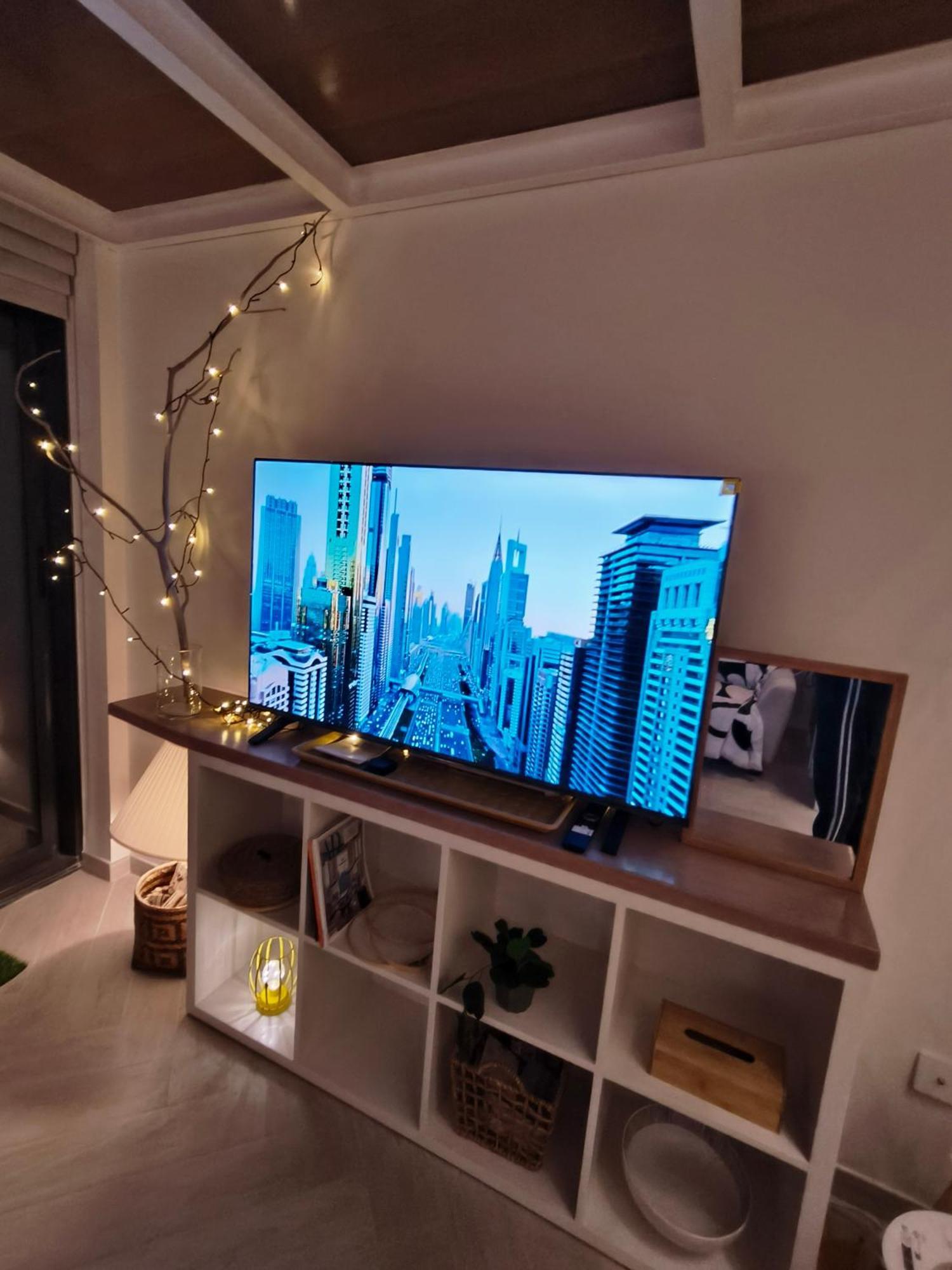 Appartement Boutique Loft, Stylish, Cozy And Luxurious Style In Wonderful Building With 2 Pools & Gym Dubaï