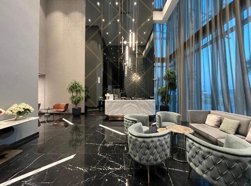 Apartemen Luxury 2br Above The Clouds On38