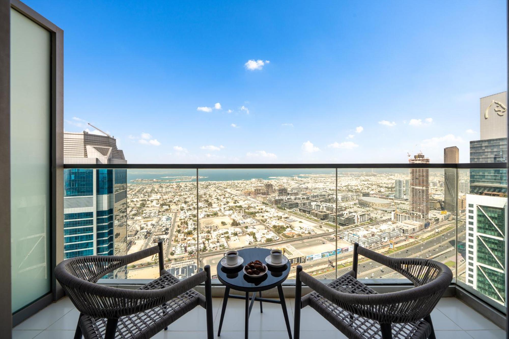 Urbanstays - Paramount Midtown Appartement