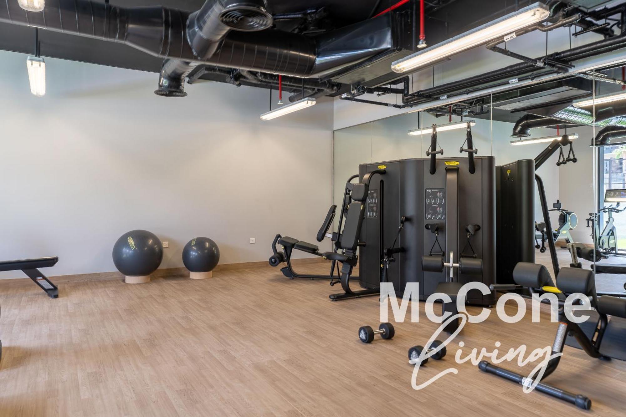 Lejlighed Urban With Pool & Tennis Court Dubai