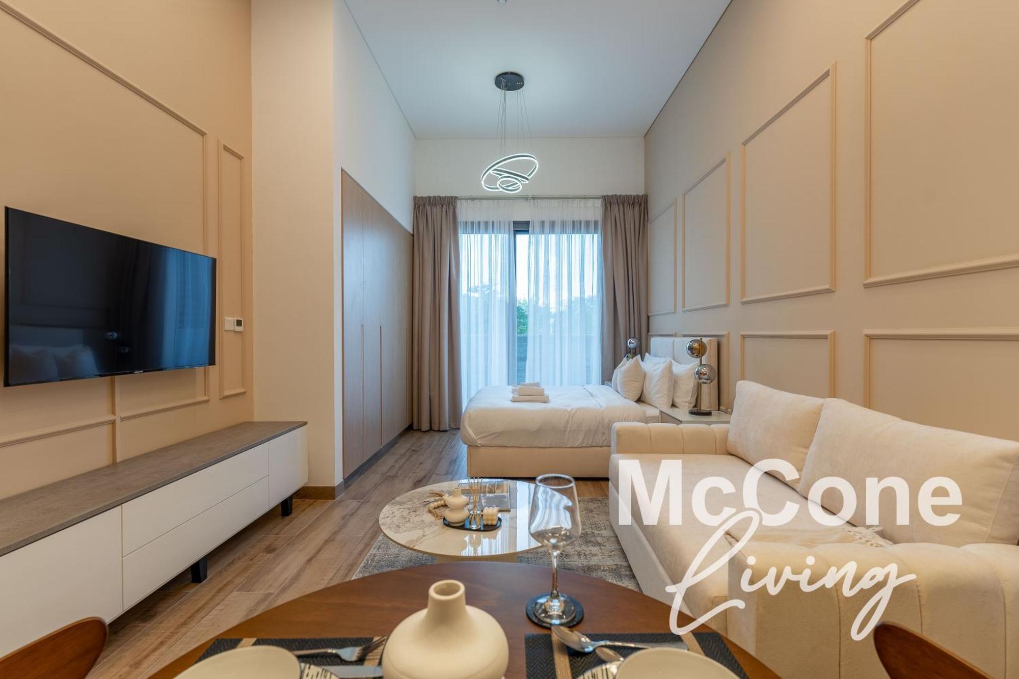 Urban With Pool & Tennis Court Appartement