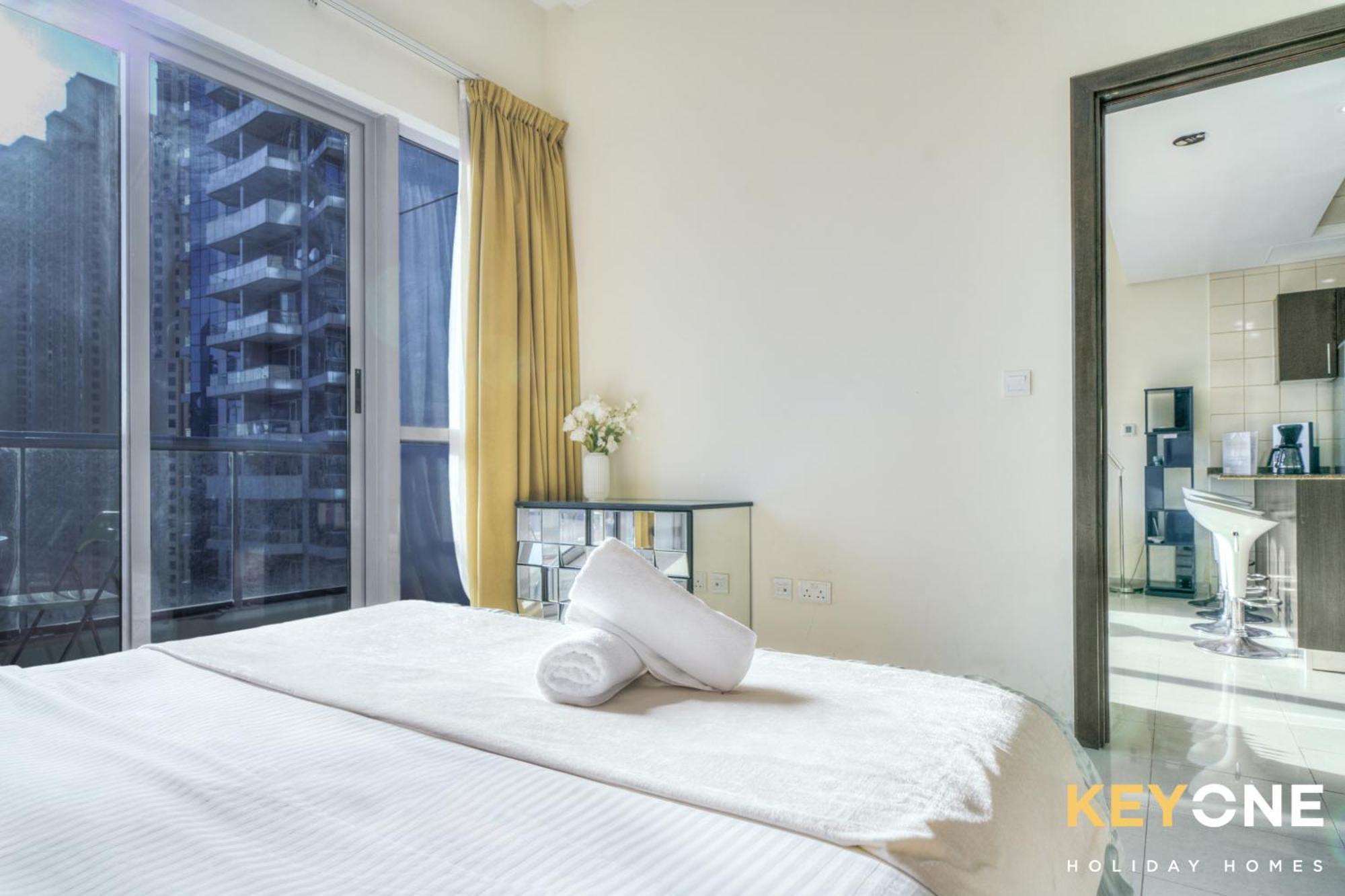 Contemporary One Bedroom With Full Marina View Apartamento *