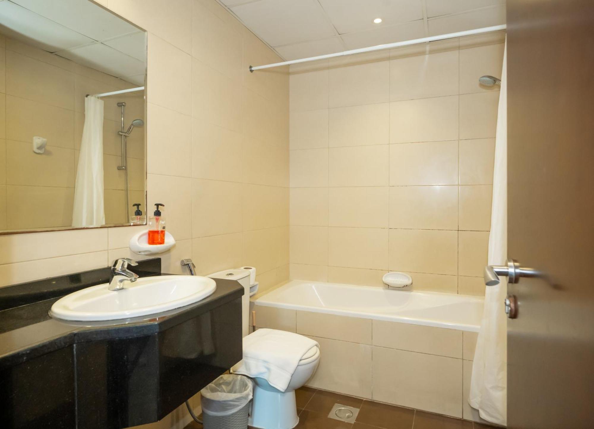 Live Spacious 3br En Suite&balcony *
