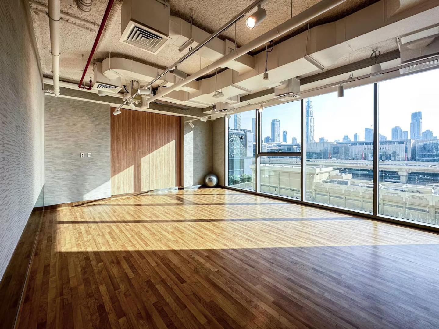 Fresh New 2 Bedroom! Amazing Burj Khalifa View! 5-star Pool & Gym Access! Appartement *