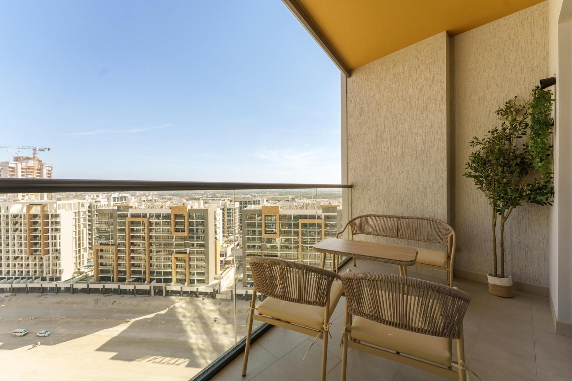 Daniels 1br At Waves Grande In Sobha Hartland Dubaï