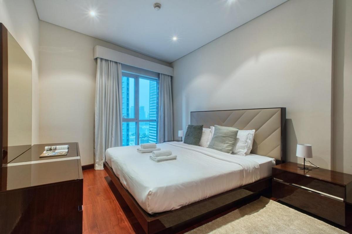 Marina, & Marina View , 2 Bed Perfect For Groups Apartment