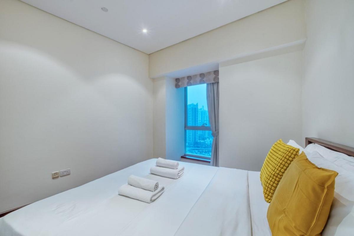 Marina, & Marina View , 2 Bed Perfect For Groups Apartment