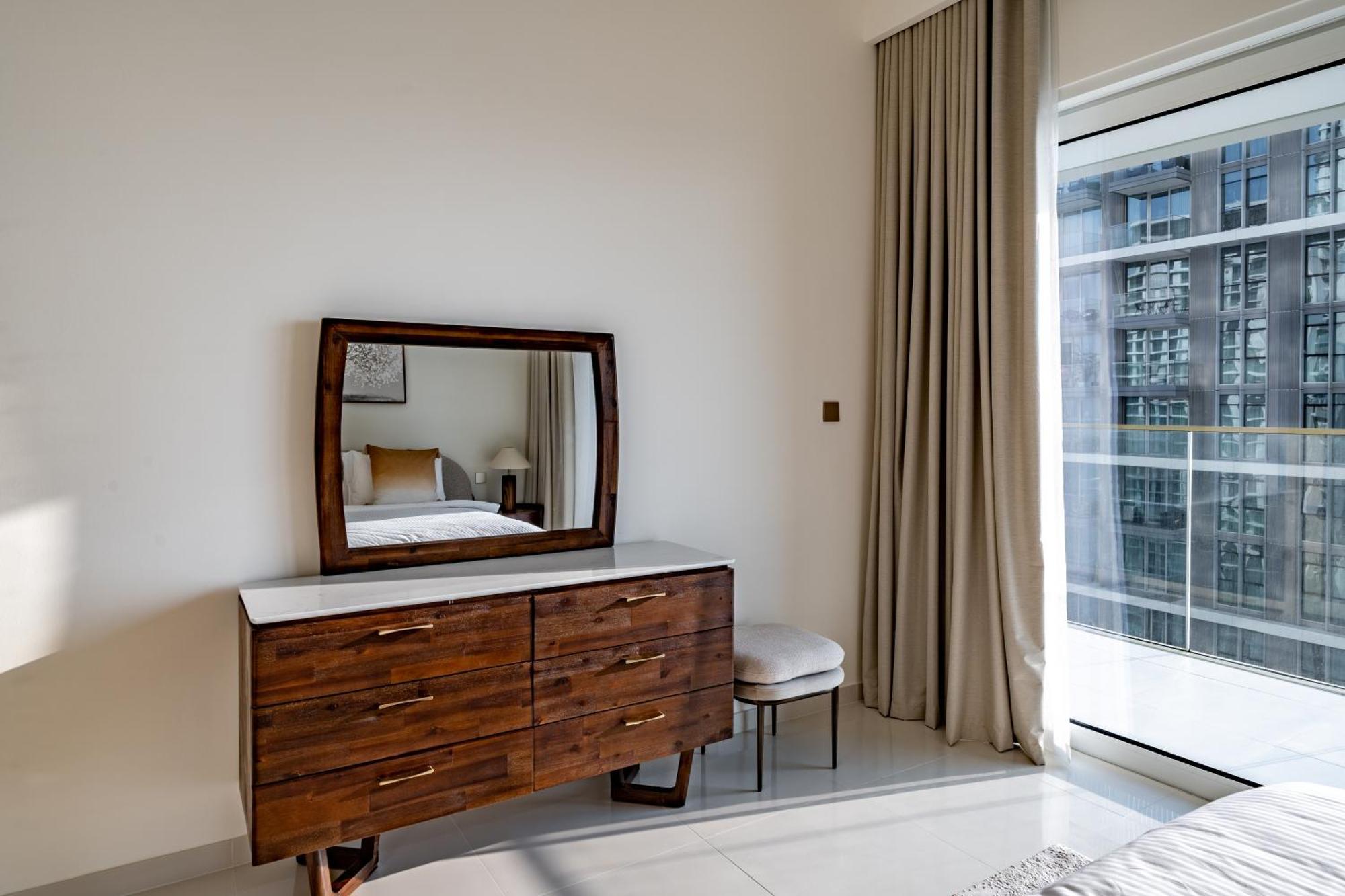 Homes Beyond I Stunning Oceanfront 2 Bedroom Appartement