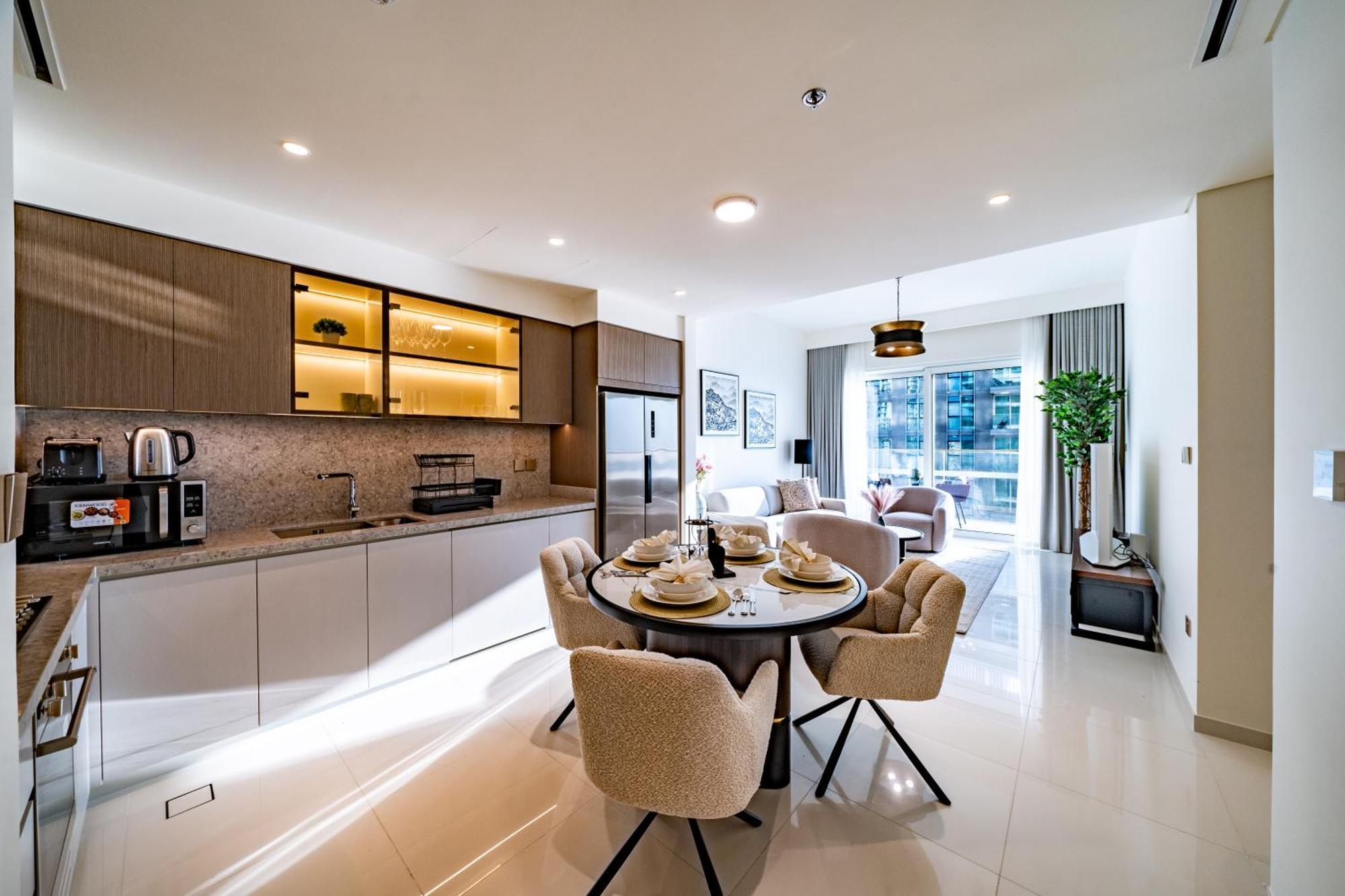Homes Beyond I Stunning Oceanfront 2 Bedroom Appartement