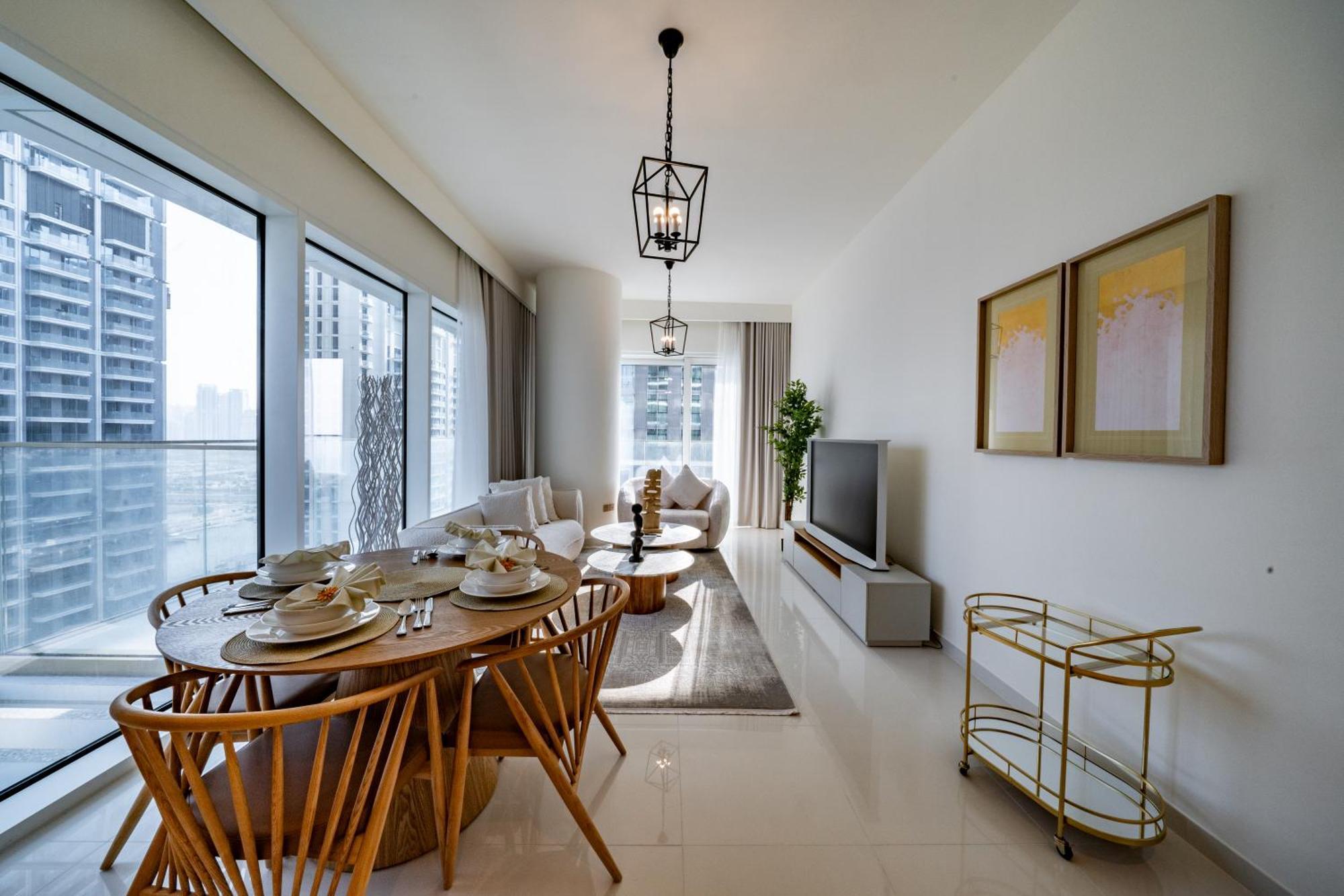 Homes Beyond I Brand New 1 Bedroom With Access Appartement