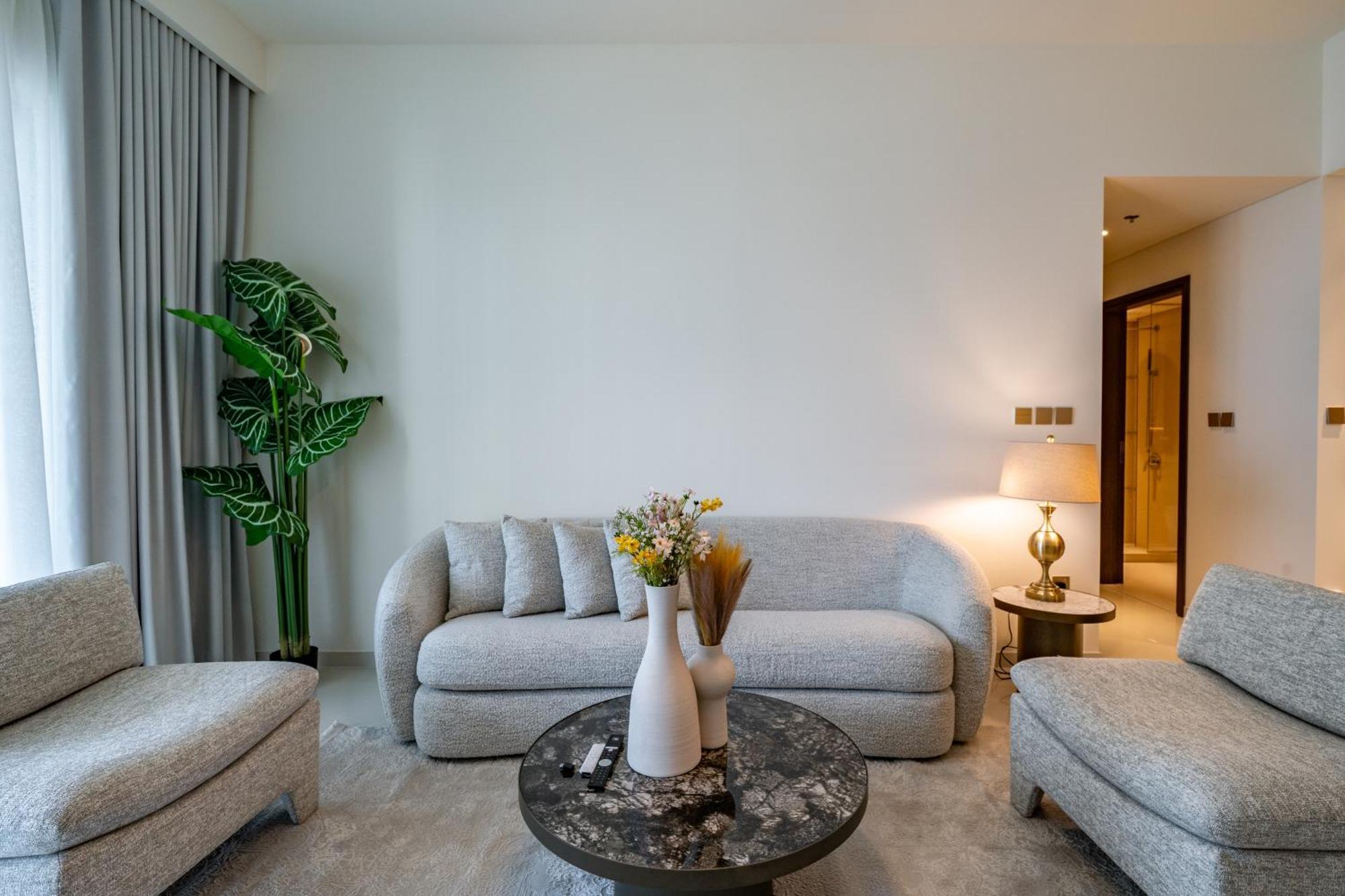 Homes Beyond I Newly Furnished 1br With Access Appartement