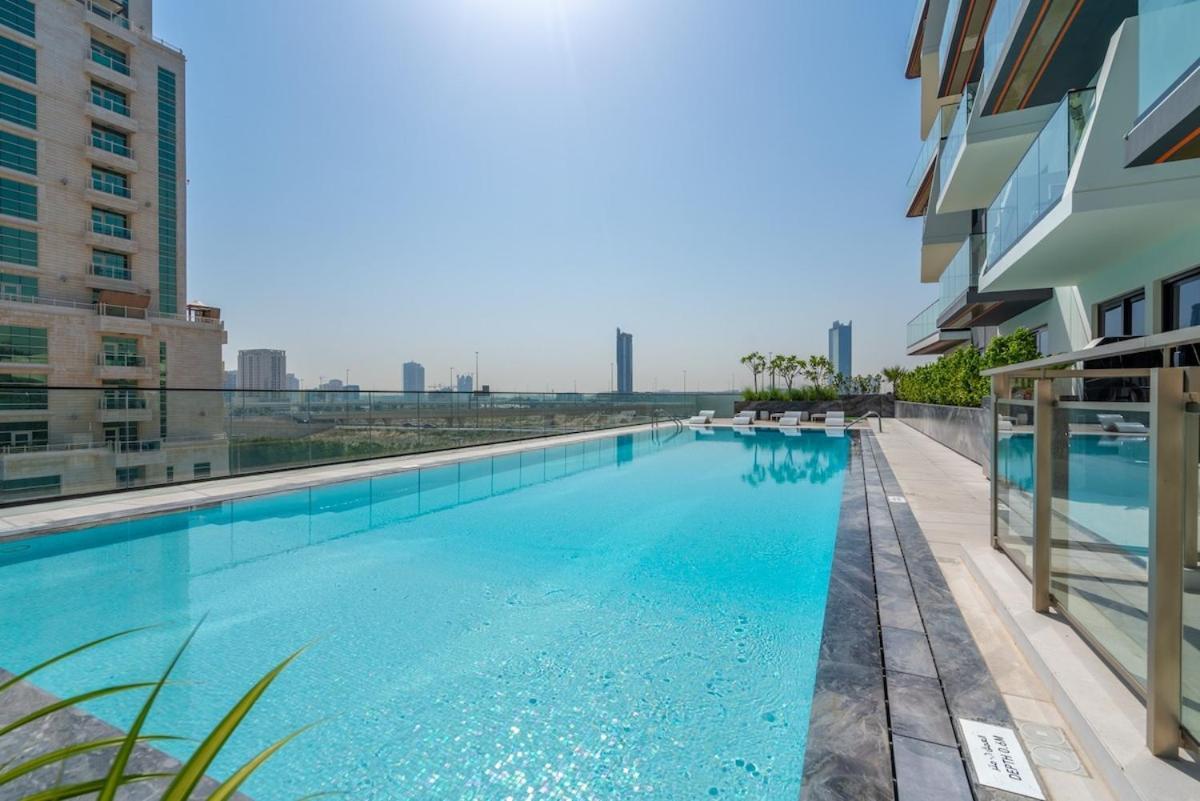 Luxury 1br In Jvc With Stunning Pool * Dubái