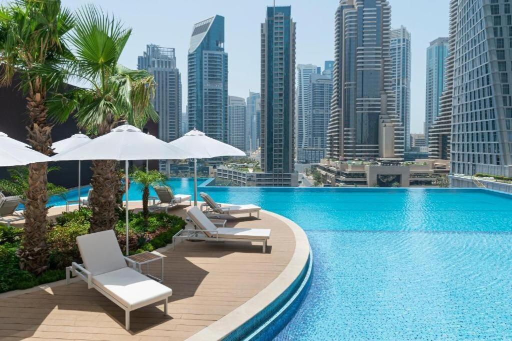 Stonetree - Luxurious 1br At Jumeirah Living Marina Gate Apartamento Dubái