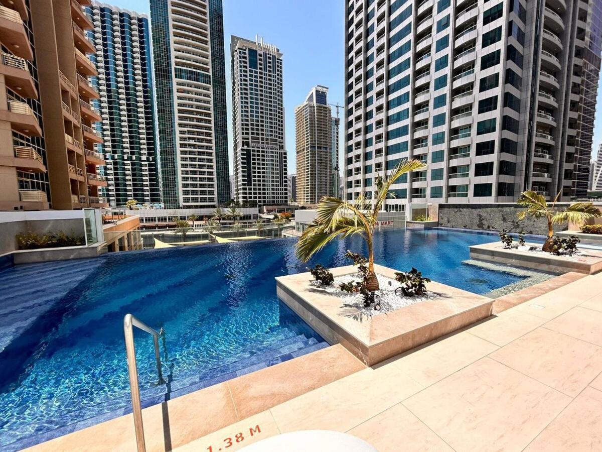 Apartment Medore Entire Brand New Flat In Dubai