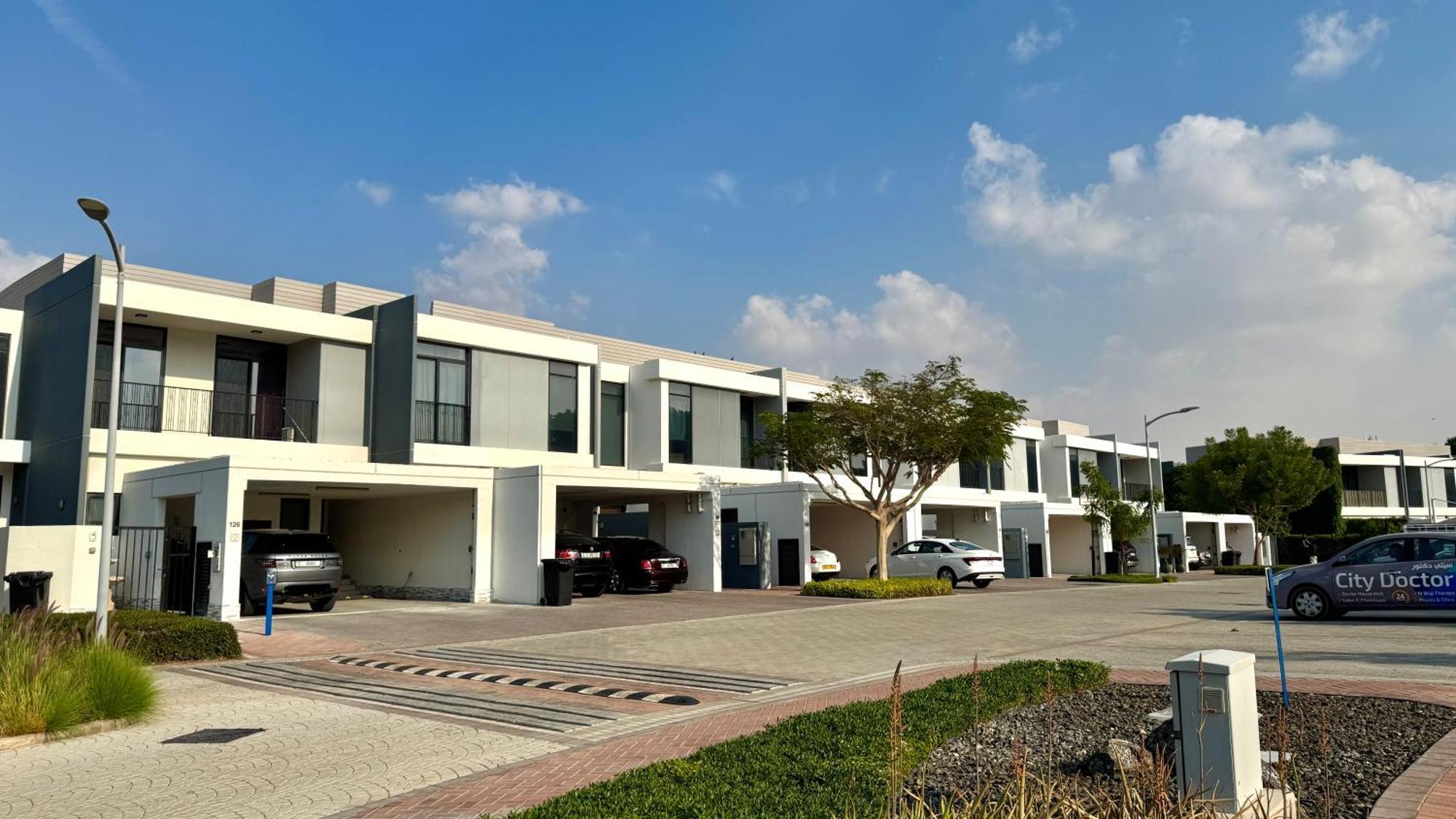 Serene & Spacious 3br En-suite With Assistant's - Walk To Mall & Restaurants Villa *