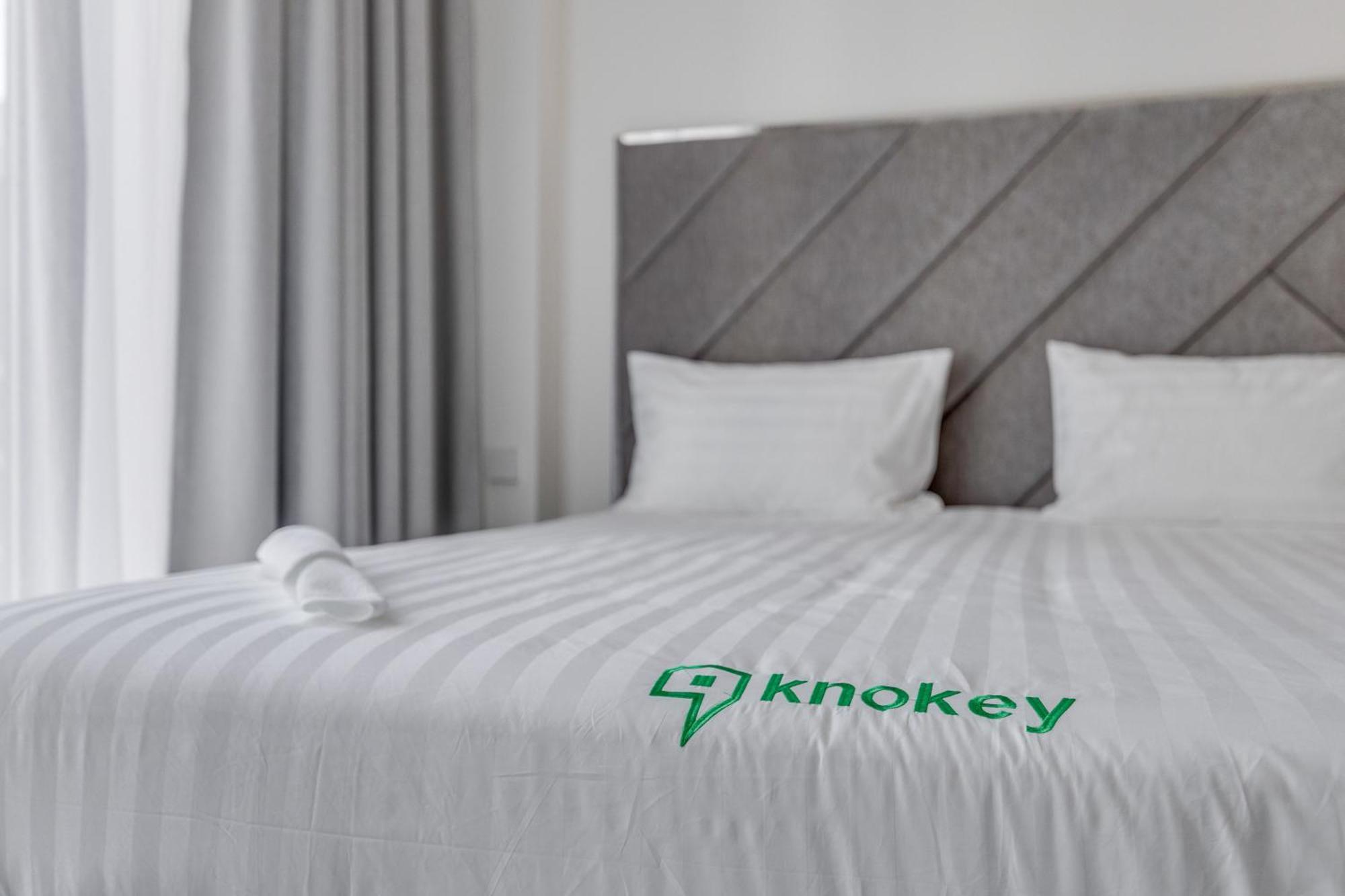 Apartment Knokey Creek With Lagoon Pool Access Dubai