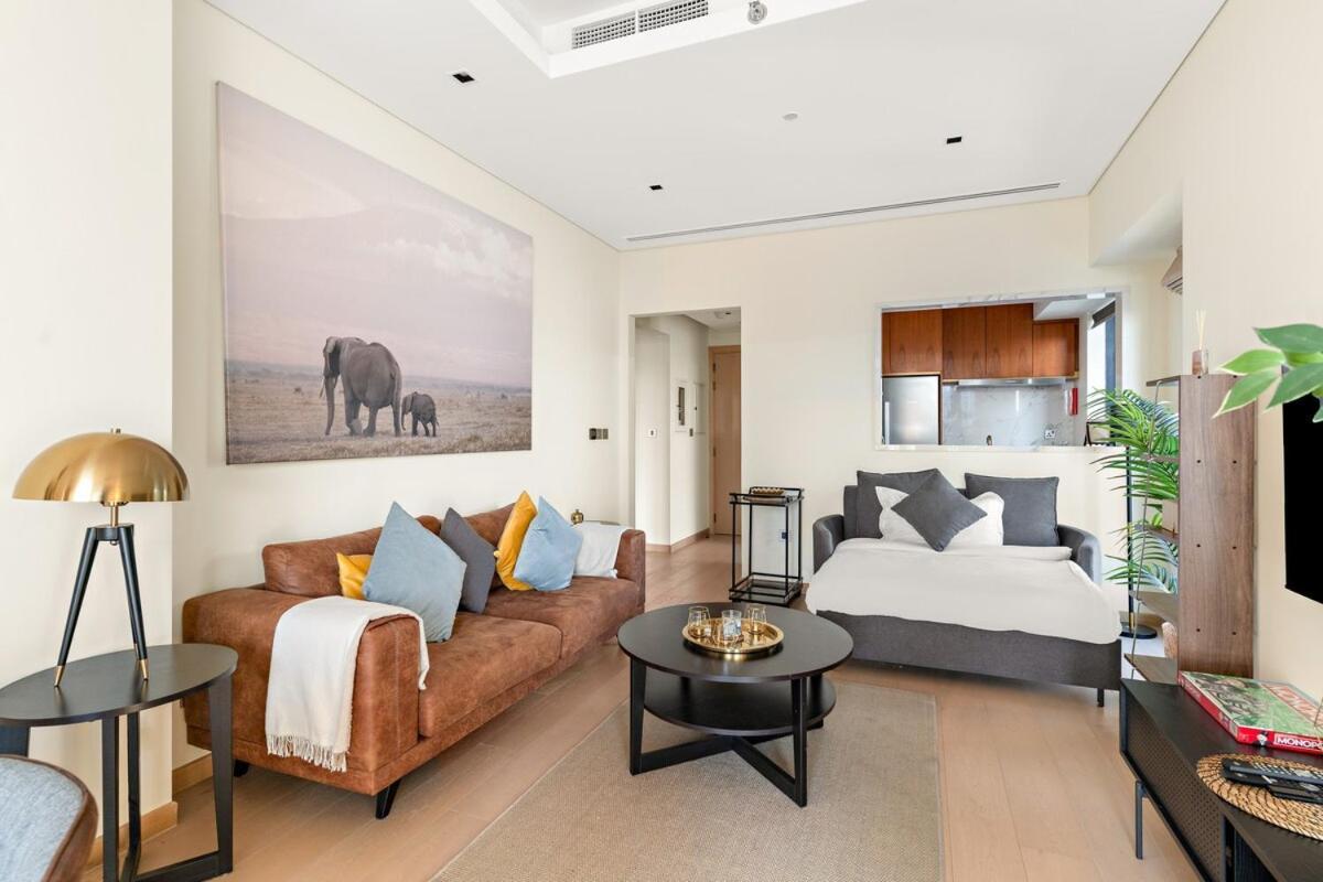 First Class 1br Luxe Retreat In Prime Location * Dubaï