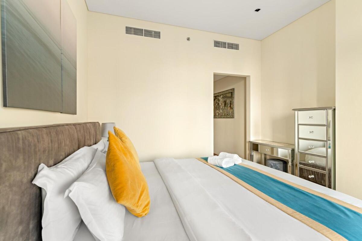 First Class 1br Luxe Retreat In Prime Location Dubaï