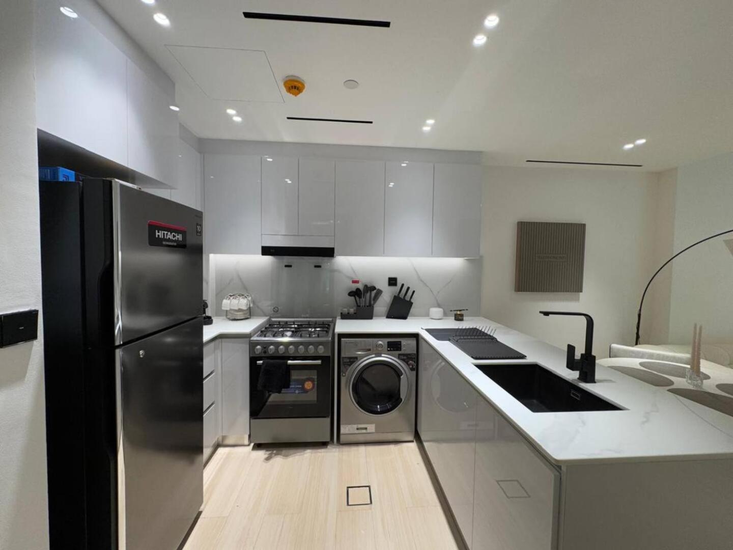 Calm, Modern & Stylish 1br In Jvc Appartement Dubaï