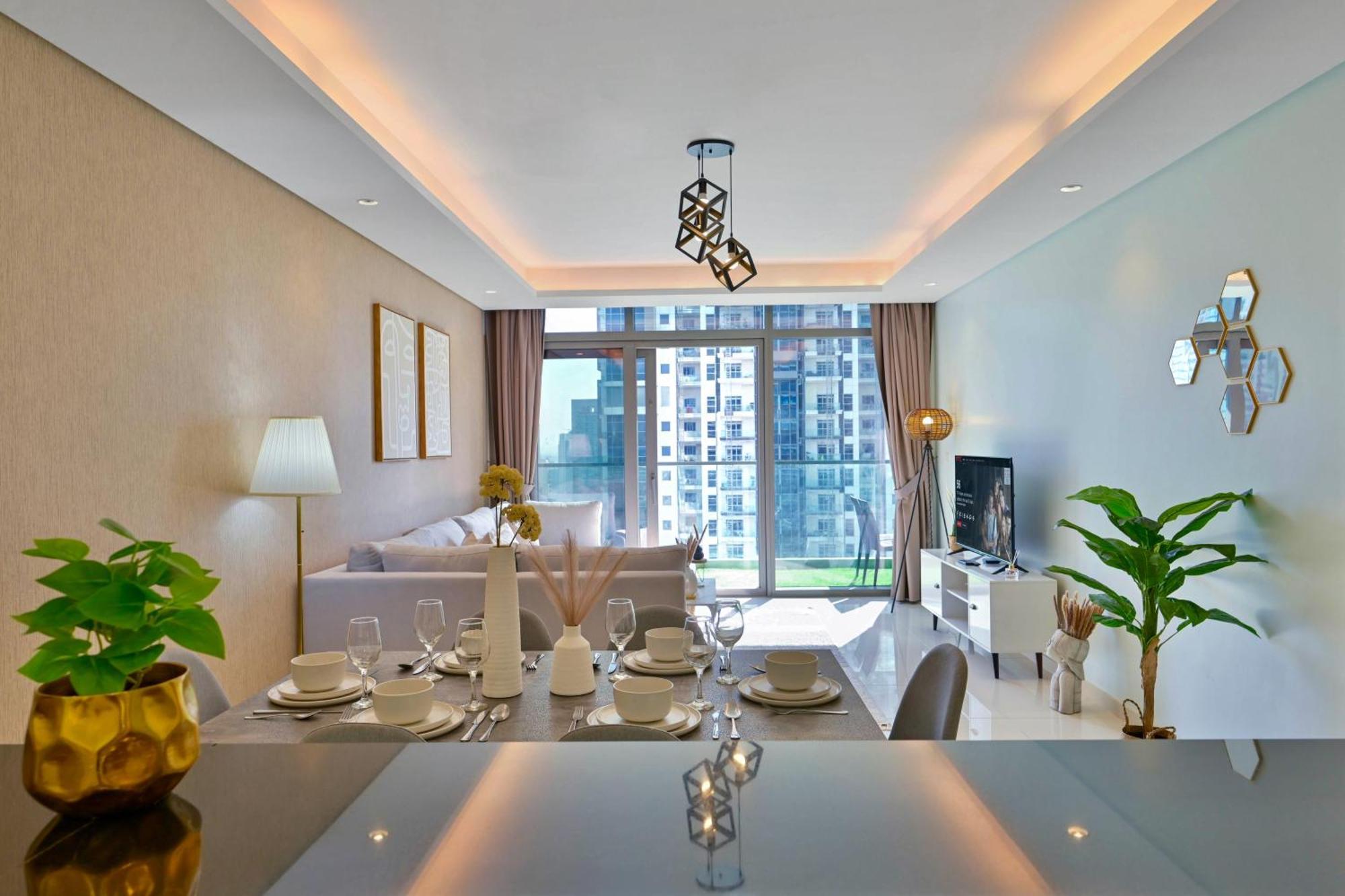 Burj Khalifa Views 2br With Infinity Pool Downtown Dubái