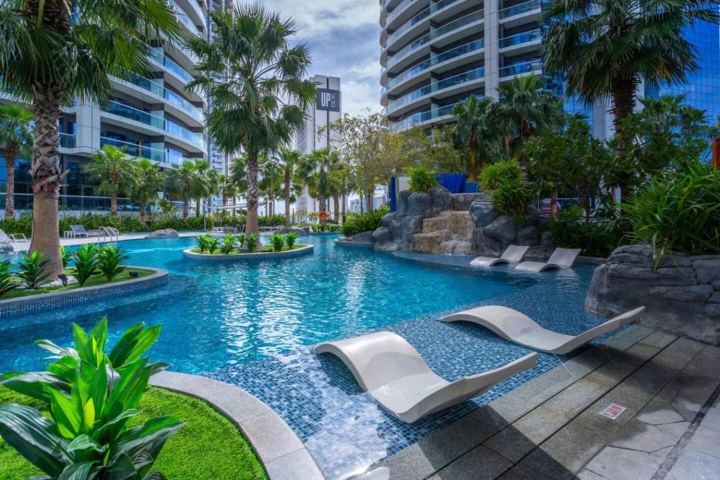 Prime 1Br Location Minutes To Burj Dubai Mall By Vibel *