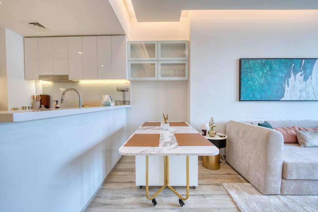 Classic - Ahad Large 1br For 4 Appartement