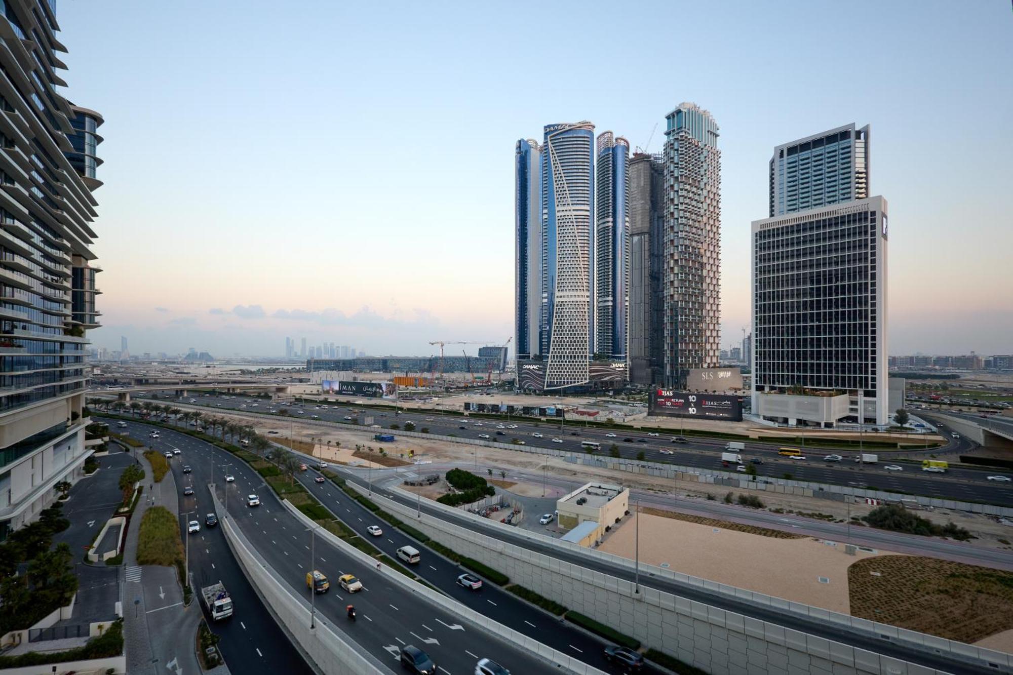 Full Burj Khalifa & Canal View I 7 Mins To Mall I Exclusive 2bhk For Up To 6 People *