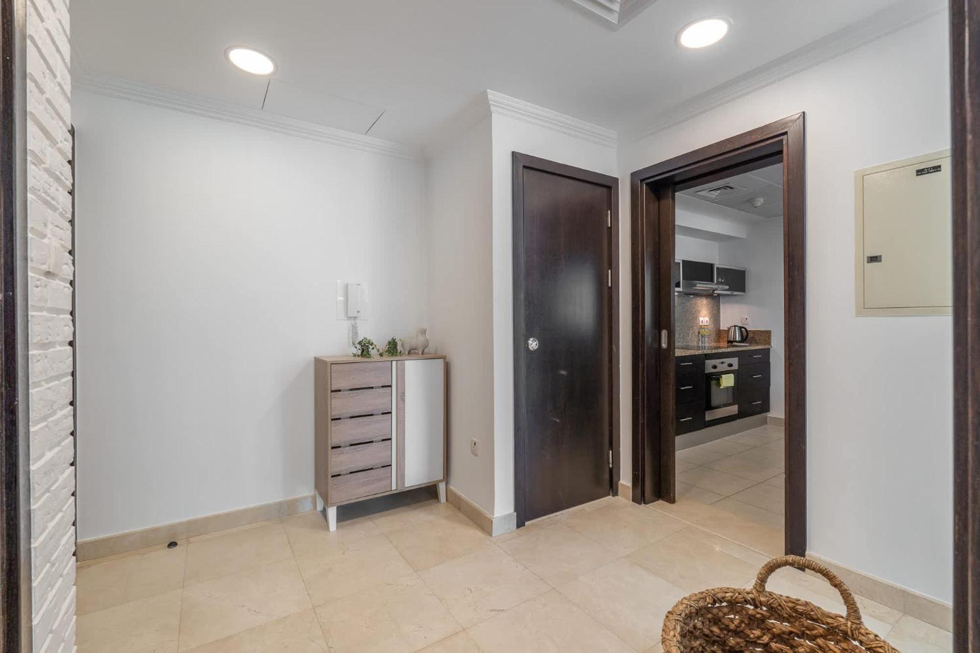 Appartement Elegant 1-bedroom For 4 In Marina