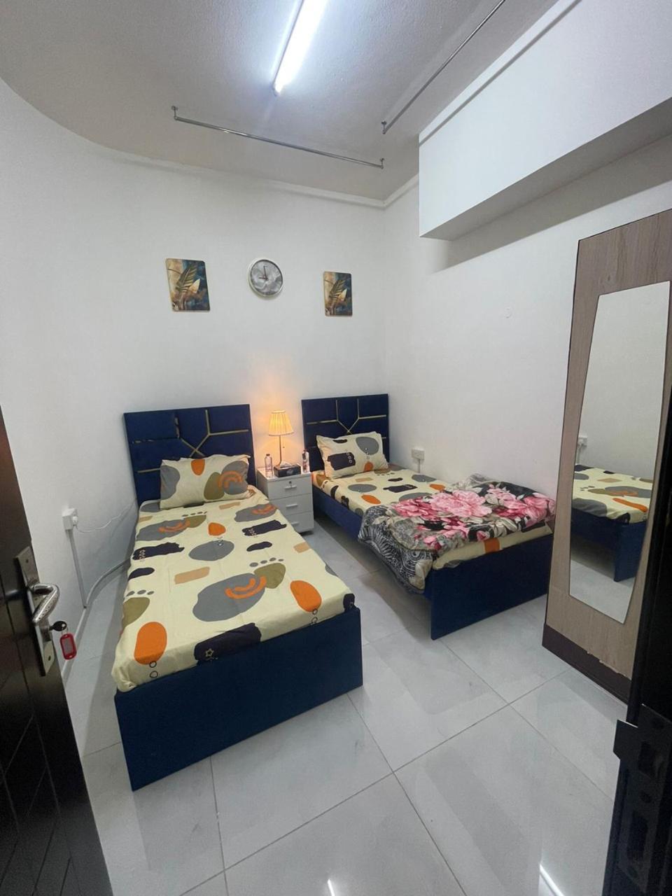 Hôtel capsule Elite Space Partition In Very Near Union And Banyas Metro - Creek - Gold Souq Dubaï