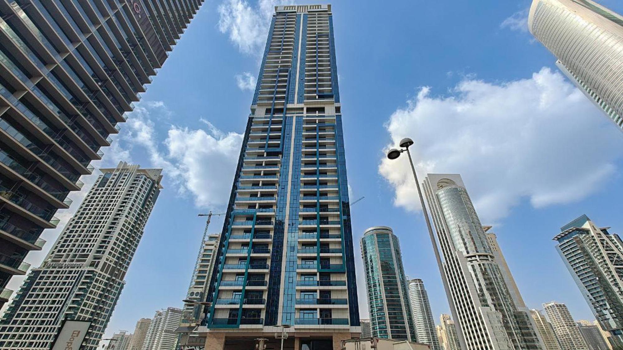 Heaven Crest - Balcony With View 1bhk In Jlt Close To Metro & Marina Appartement *