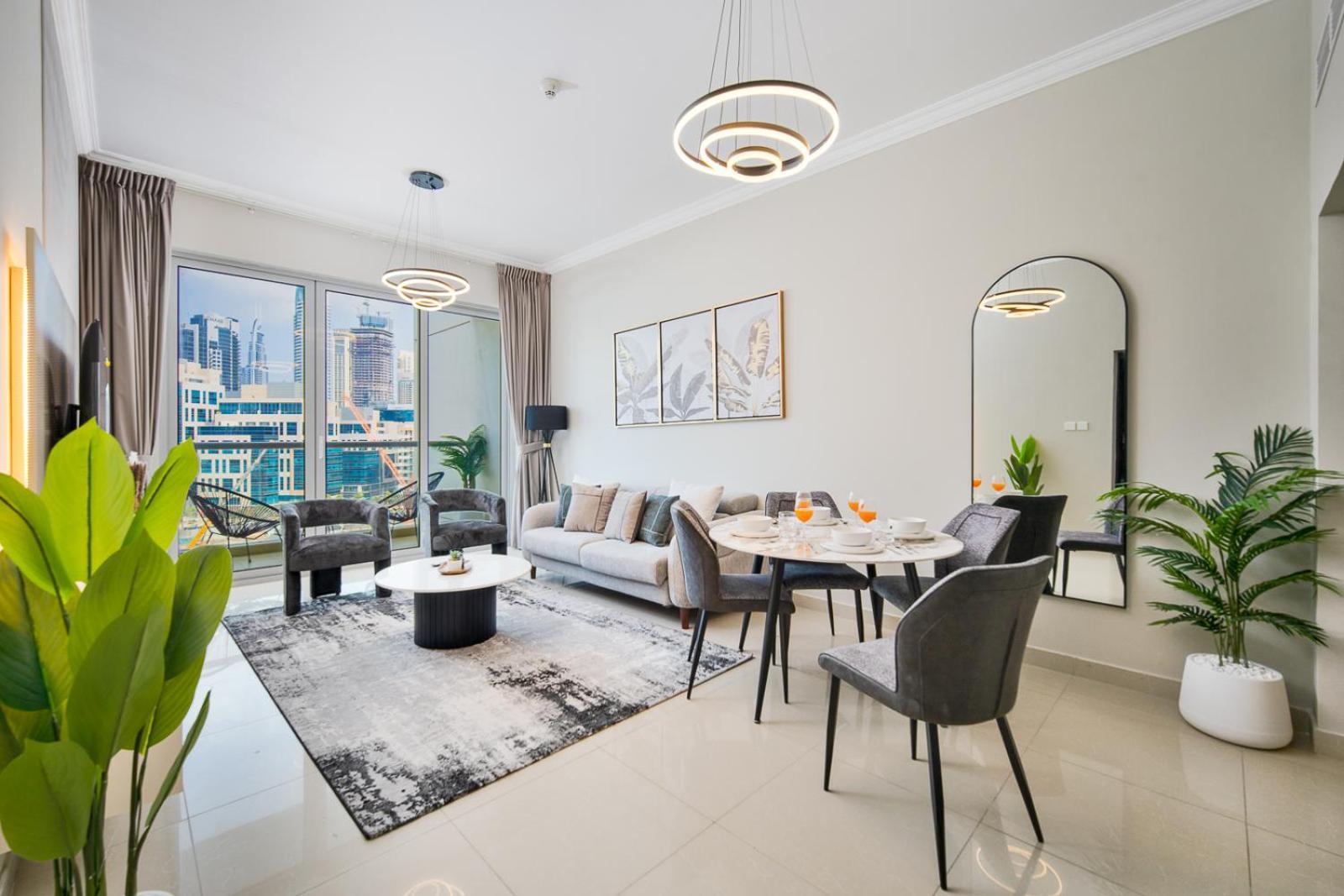 Appartement 1br Stunning Canal & Burj View, Luxury At Fairview Residency Dubaï