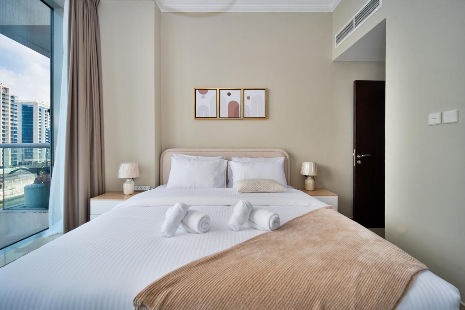 1br Stunning Canal & Burj View, Luxury At Fairview Residency Appartement