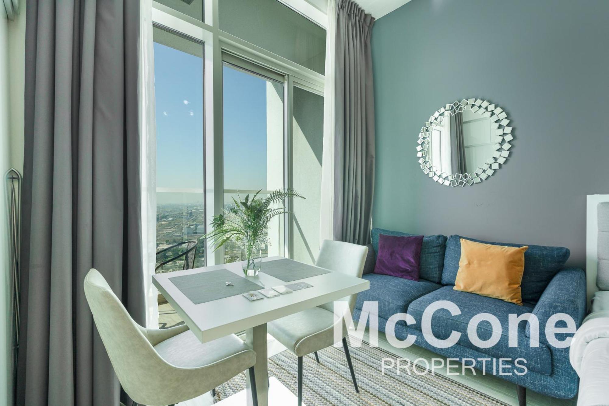 Cozy Marina With Partial Sea View * Dubai