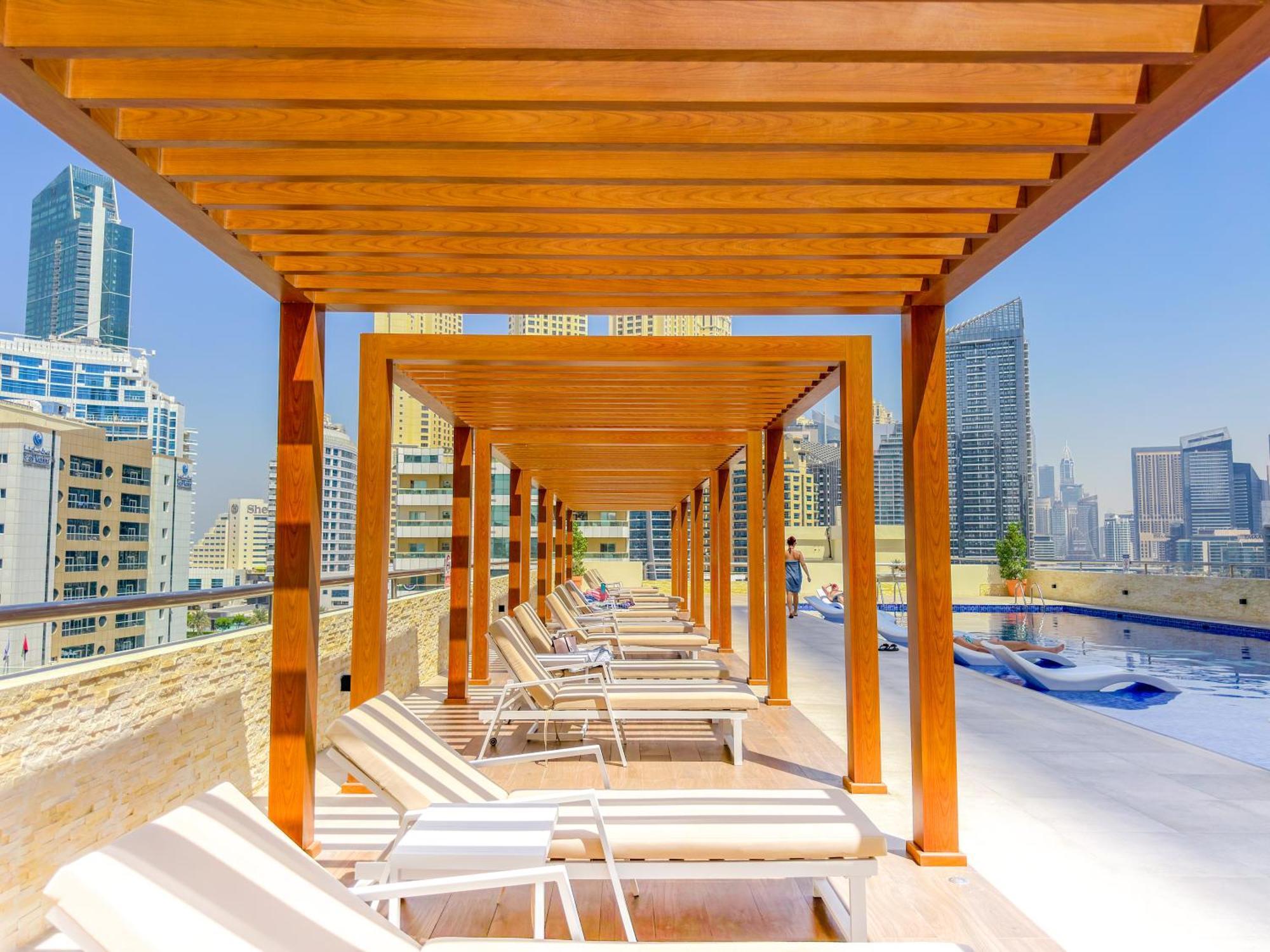Stylish With Stunning Marina Canal Views Near To The Appartement Dubaï