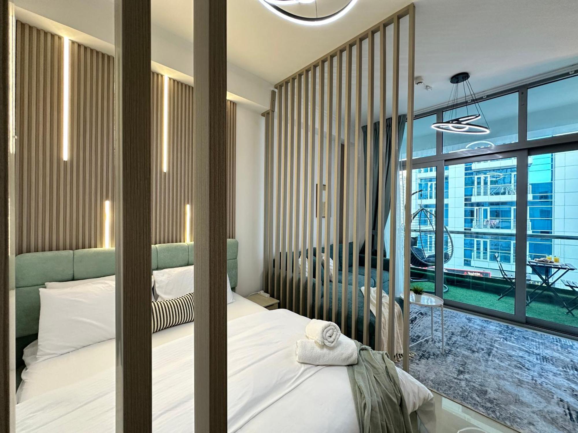 Stylish With Stunning Marina Canal Views Near To The Dubaï