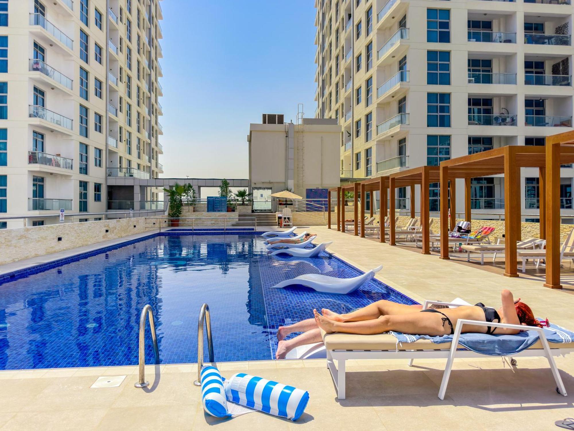 Stylish With Stunning Marina Canal Views Near To The Appartement