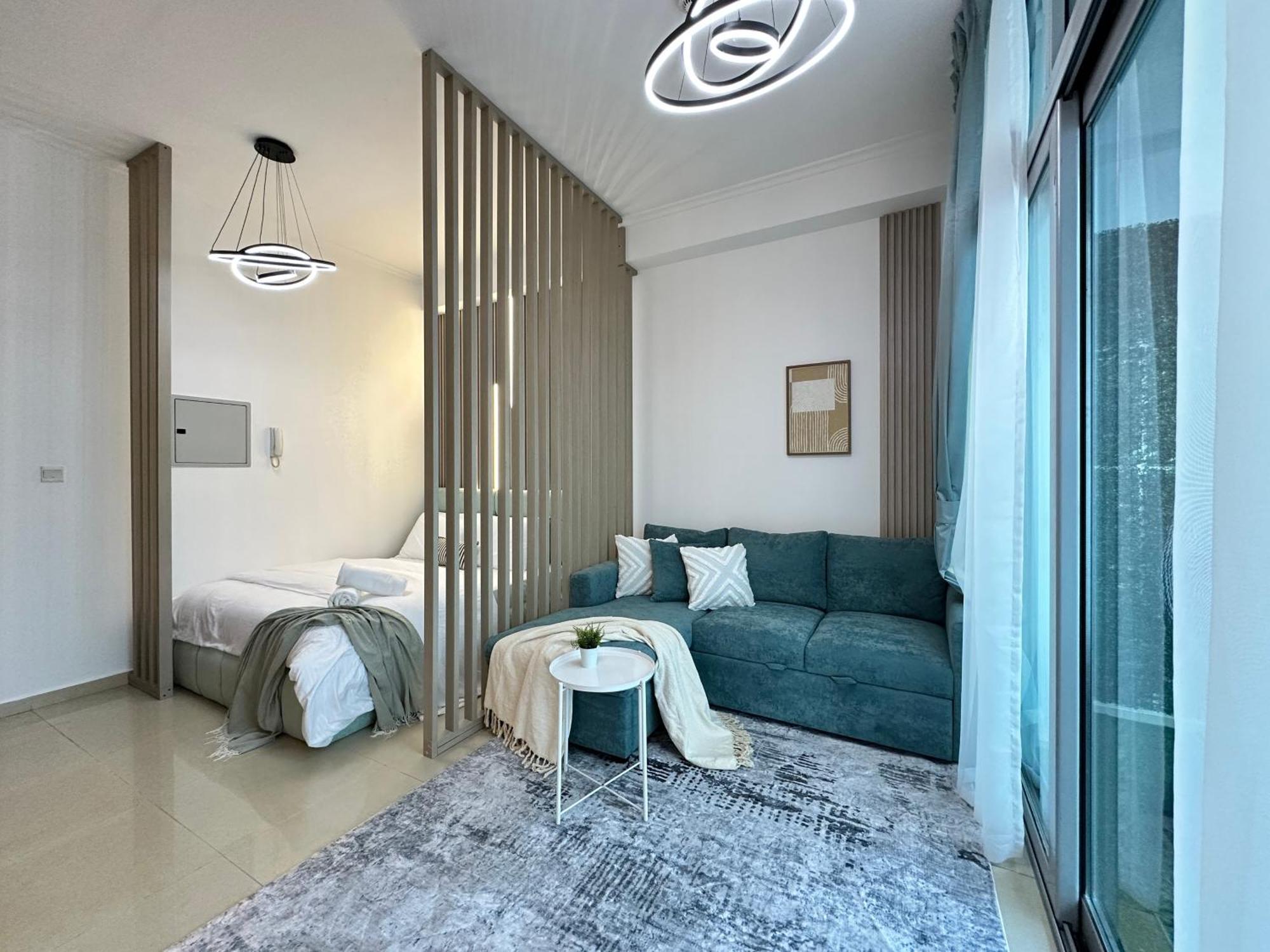 Stylish With Stunning Marina Canal Views Near To The Appartement Dubaï