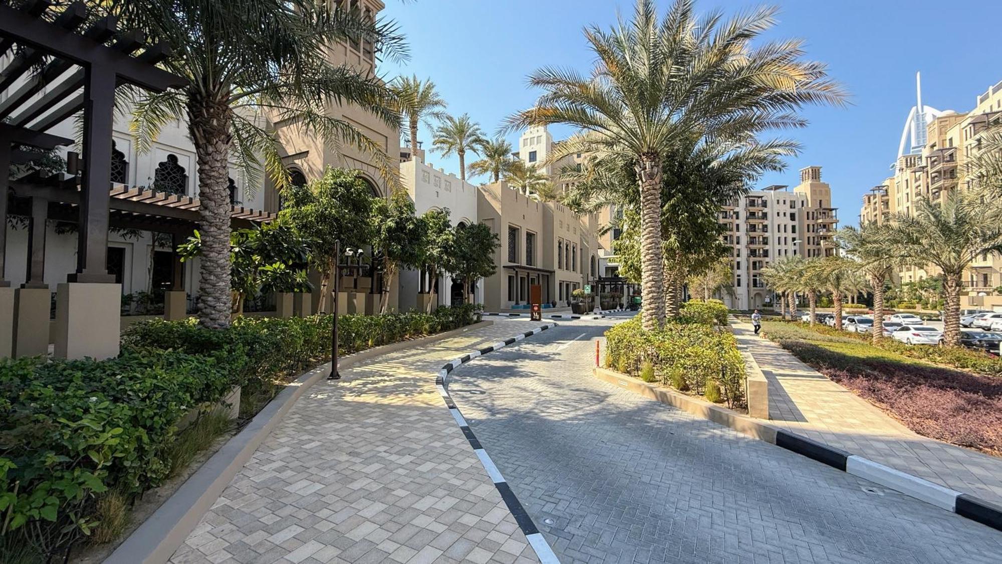 Elegant 1br With Balcony In Madinat Jumeirah Living