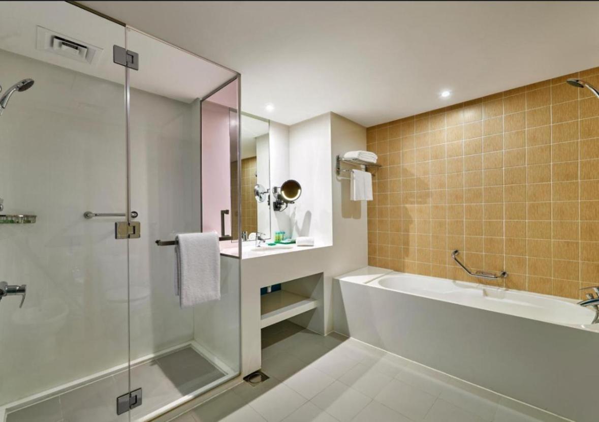 One Bedroom Partially Sea View In Jbr The Walk 4*