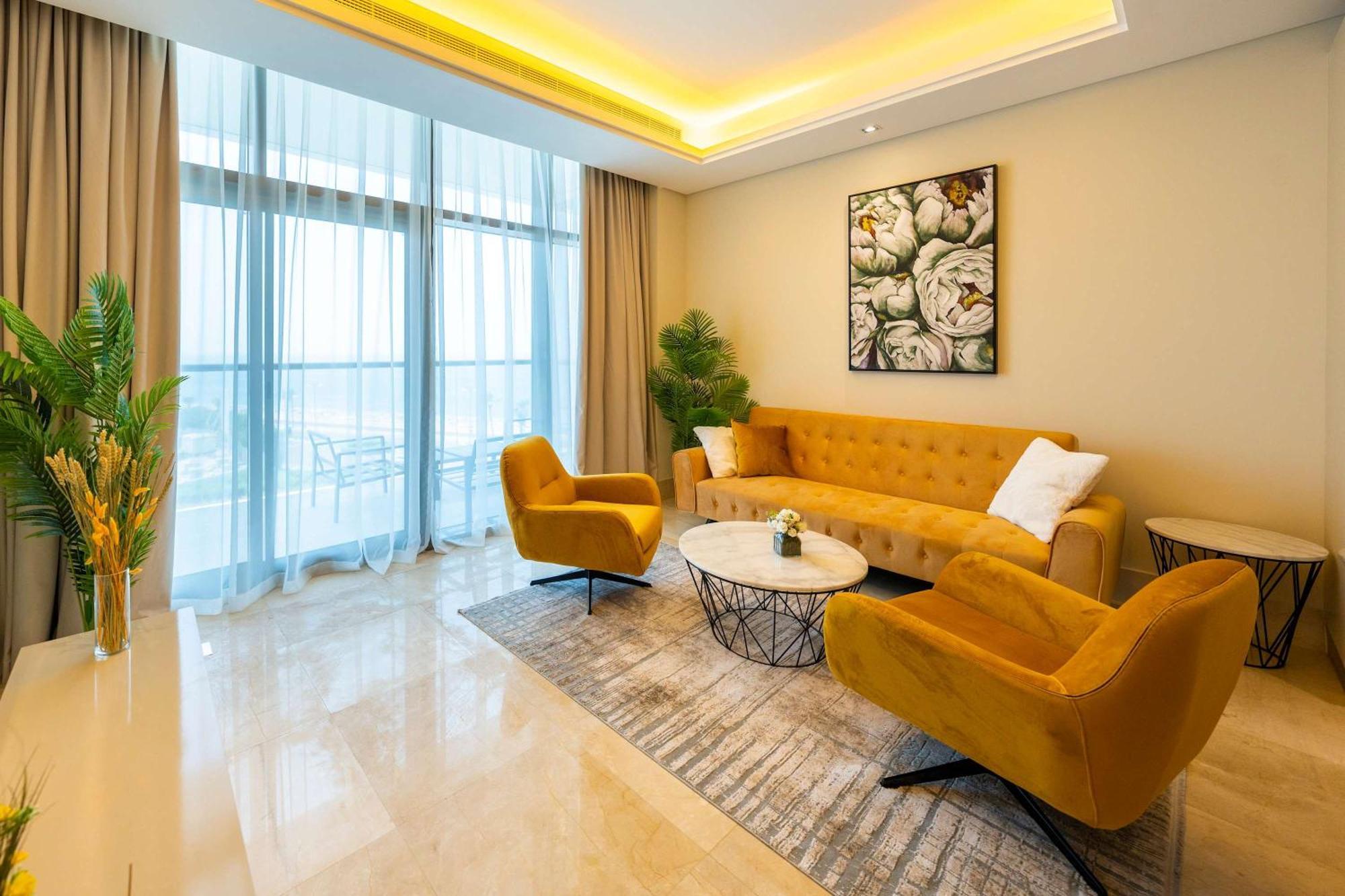 Spacious Beachfront 2 Bedroom - The 8 Appartamento