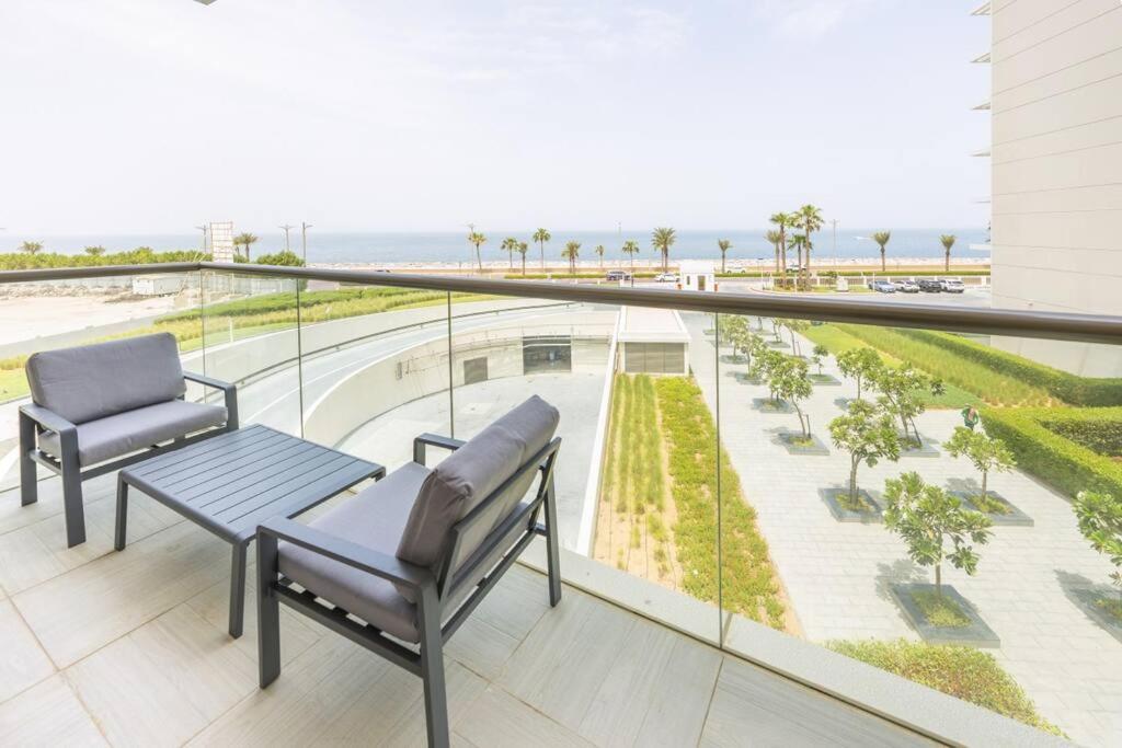 Cozy Beachfront 1 Bedroom - The 8 Apartamento *