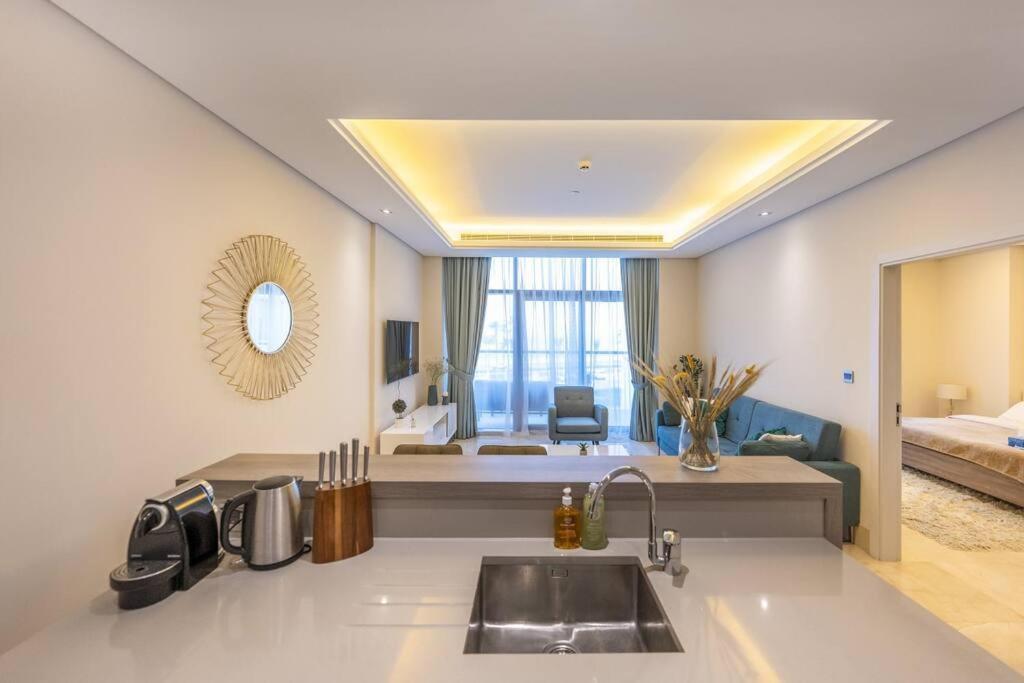 Cozy Beachfront 1 Bedroom - The 8 Dubái